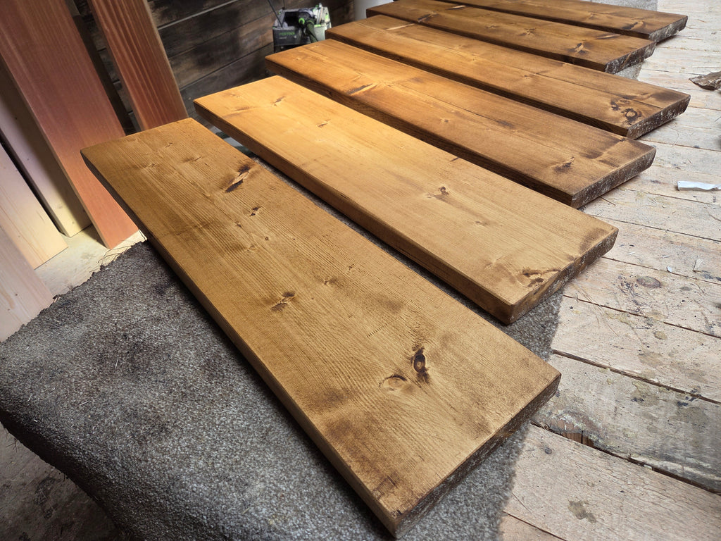 Rustic Medium Oak Waxed Shelves 225mm