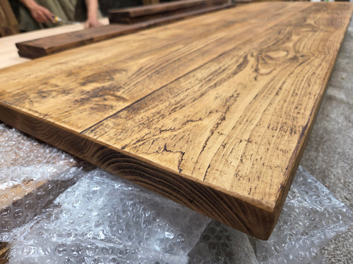 Rustic Medium Oak Waxed Shelves 225mm