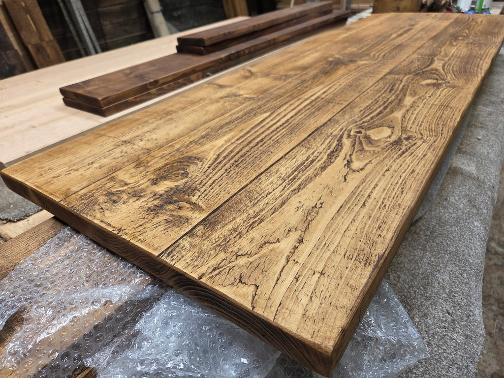 Rustic Medium Oak Waxed Shelves 225mm