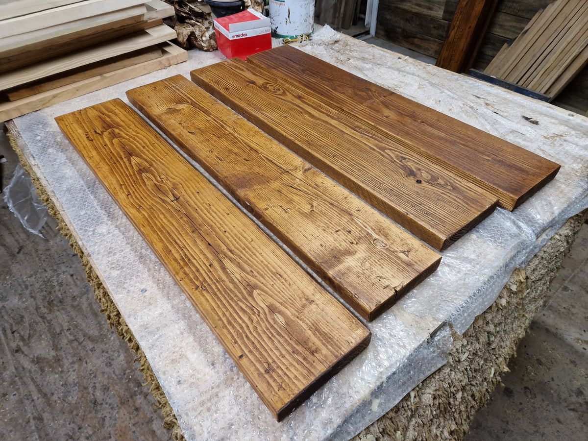 Rustic Medium Oak Waxed Shelves 225mm